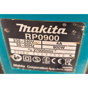 FREZARKA GÓRNOWRZECIONOWA 900W 8MM MAKITA