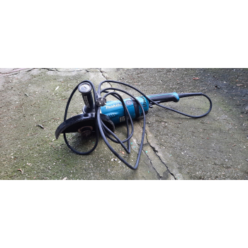 SZLIFIERKA KĄTOWA 230MM 2600W ŁAGODNY ROZRUCH MAKI