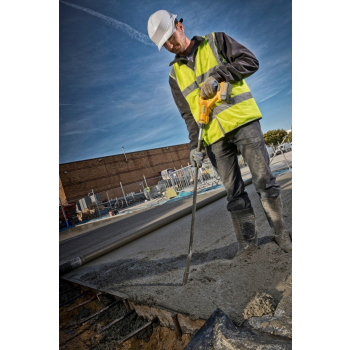 AKUMULATOROWY WIBRATOR DO BETONU XR 18V 0*AH DEWAL