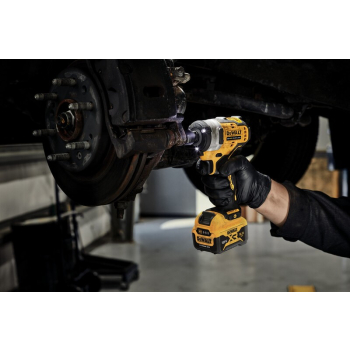 AKUMULATOROWY KLUCZ UDAROWY 3/8' XR 12V 2*5.0AH TSTAK