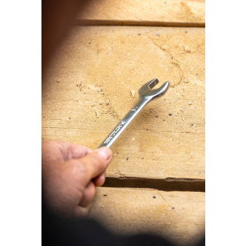 KLUCZ PŁASKI ANTI-SLIP 30*32MM